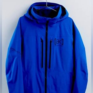Burton Swash Gore-Tex ski jacket. Brand new, never opened. Gorgeous!